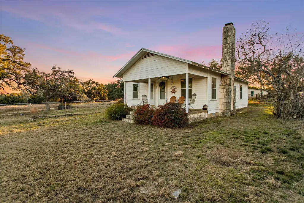 3026 Pursley Rd, Dripping Springs