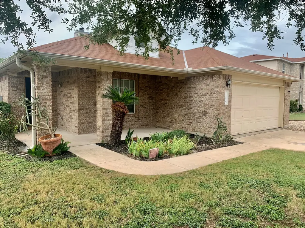 112 Alexis Way, Kyle
