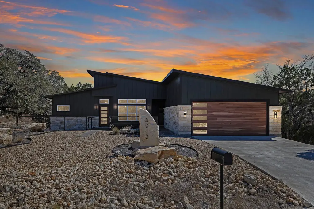 3013 Clark Ave, Lago Vista