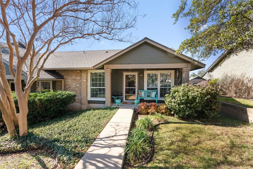 1015 E Yager Ln 140, Austin
