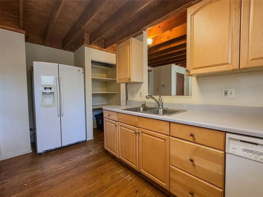 158 Synergy Dr C, Bastrop