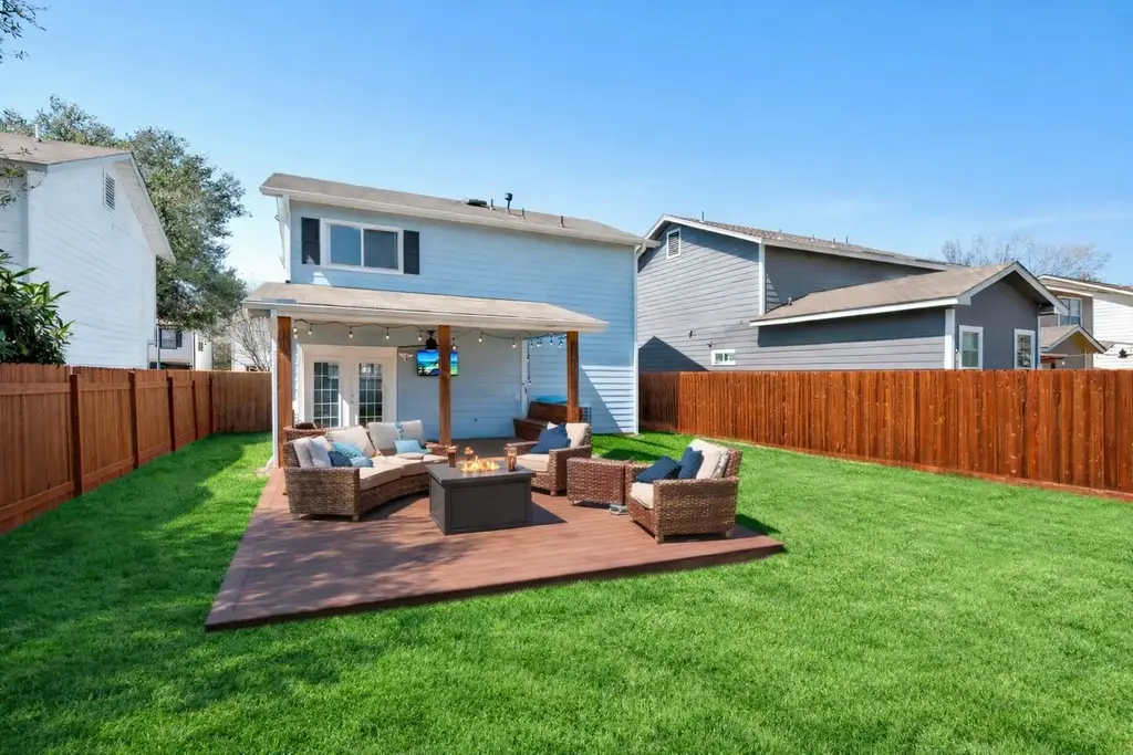 10635 Marshitahs Way, Austin
