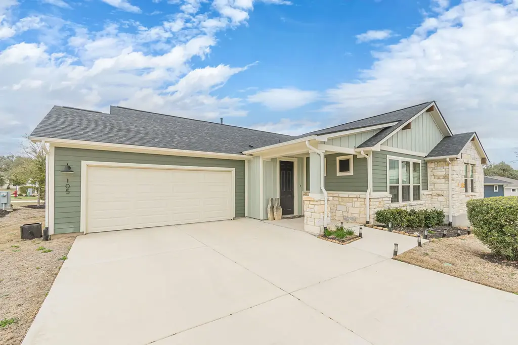 105 Pelican Ln, San Marcos