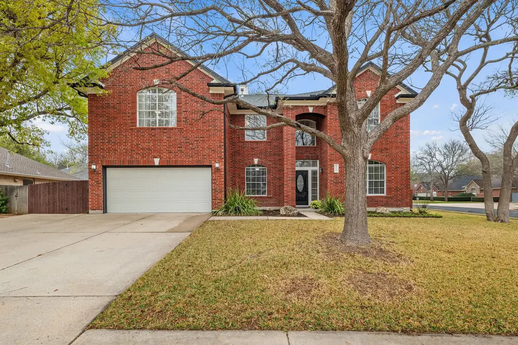 4223 Kingsburg Dr, Round Rock