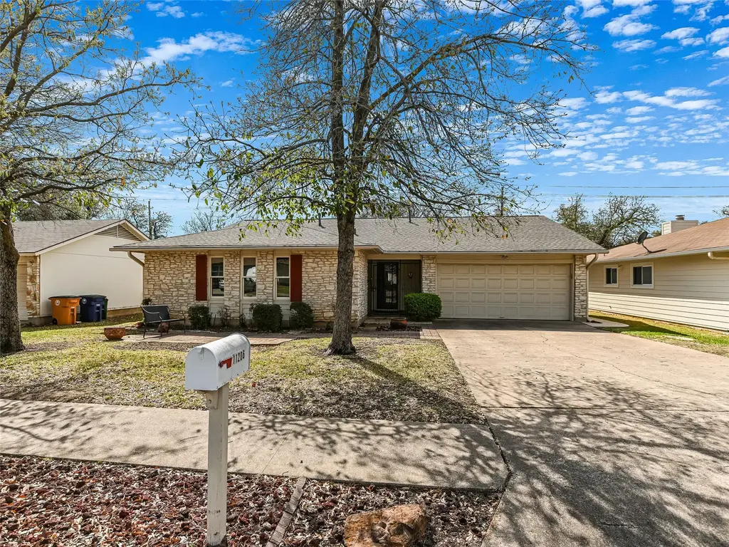 11206 Blackmoor Dr, Austin