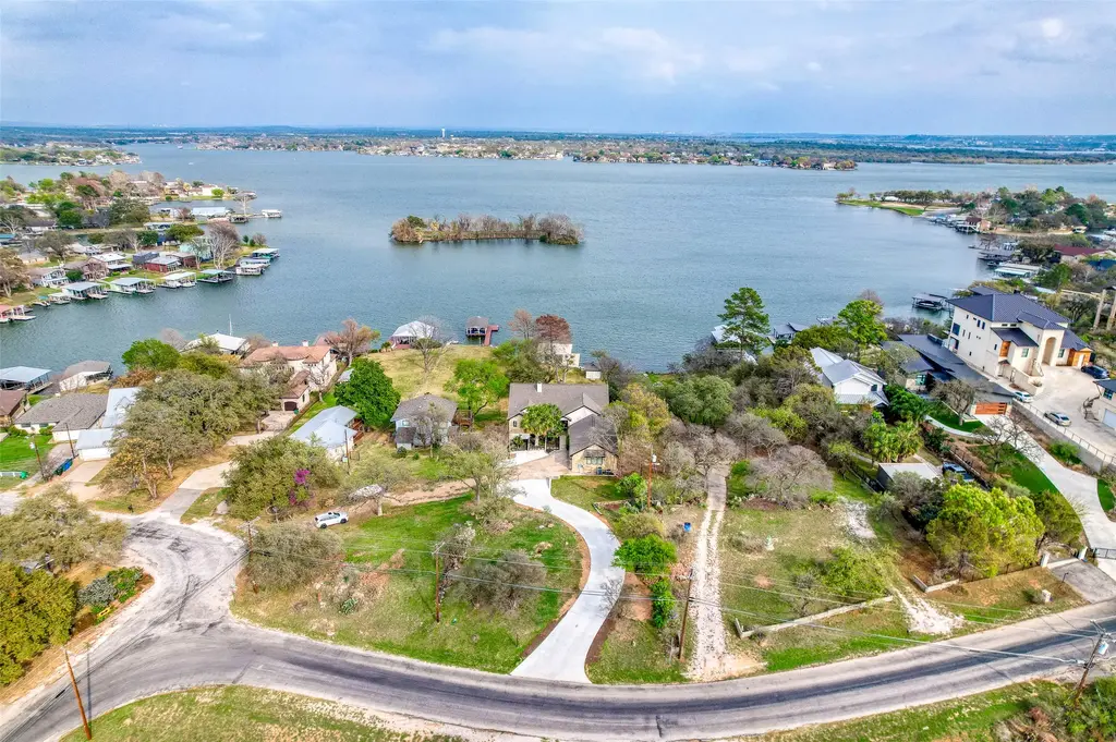 103 Sandy Mountain Dr, Sunrise Beach