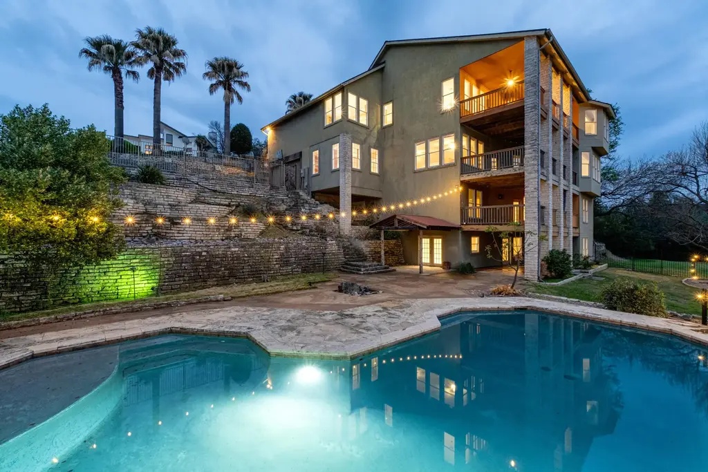 104 S Weston Ln, Austin