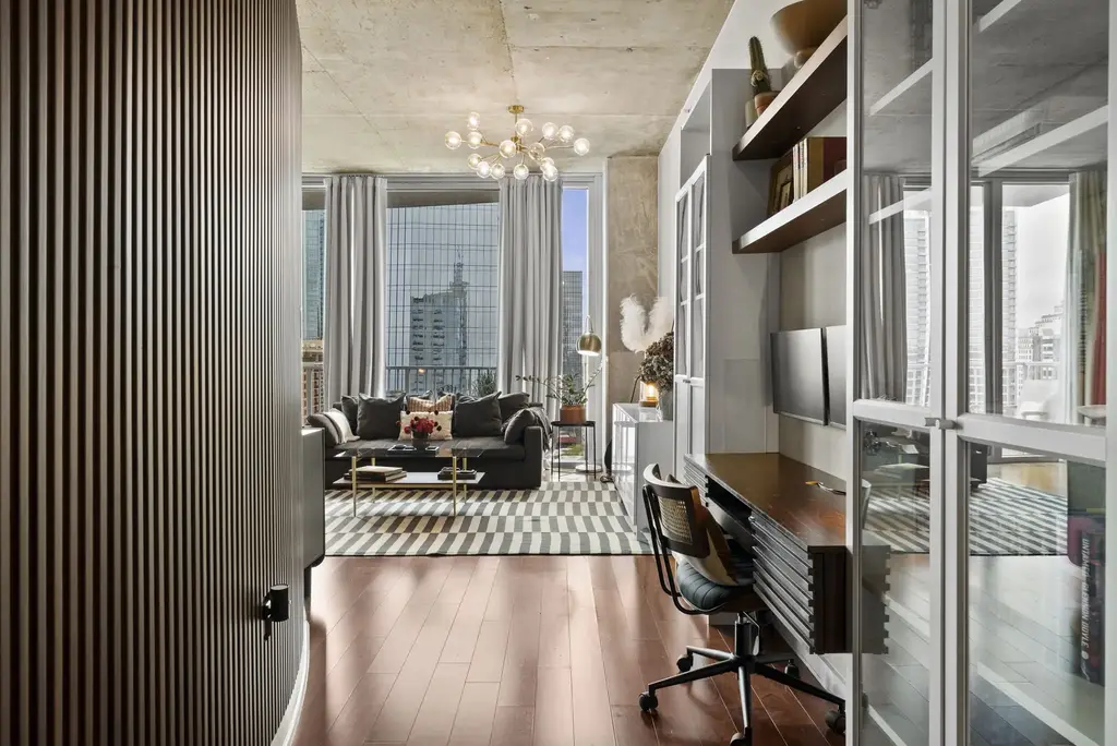 360 Nueces St 2703, Austin