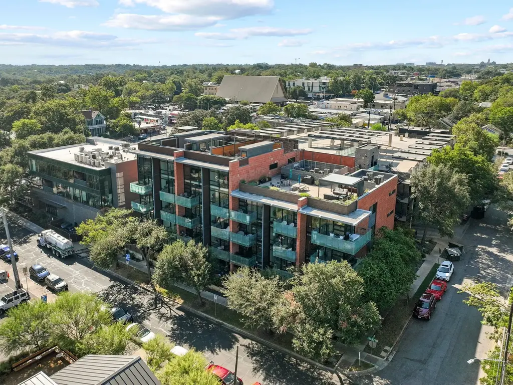 1401 Eva St 204, Austin