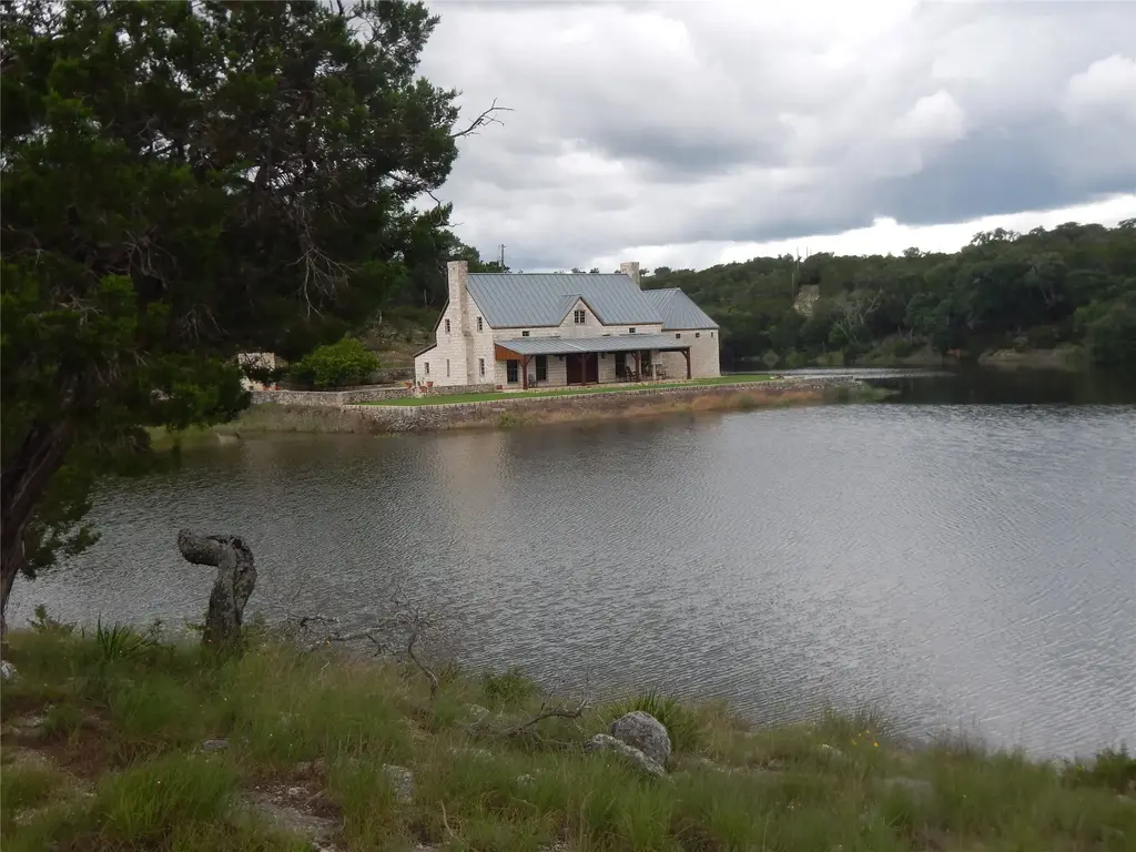 3777 Middle Creek Rd, Blanco