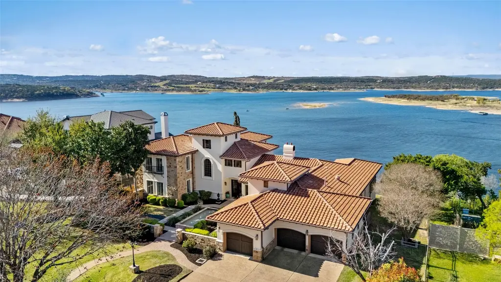 5 Water Front Ave, Lakeway