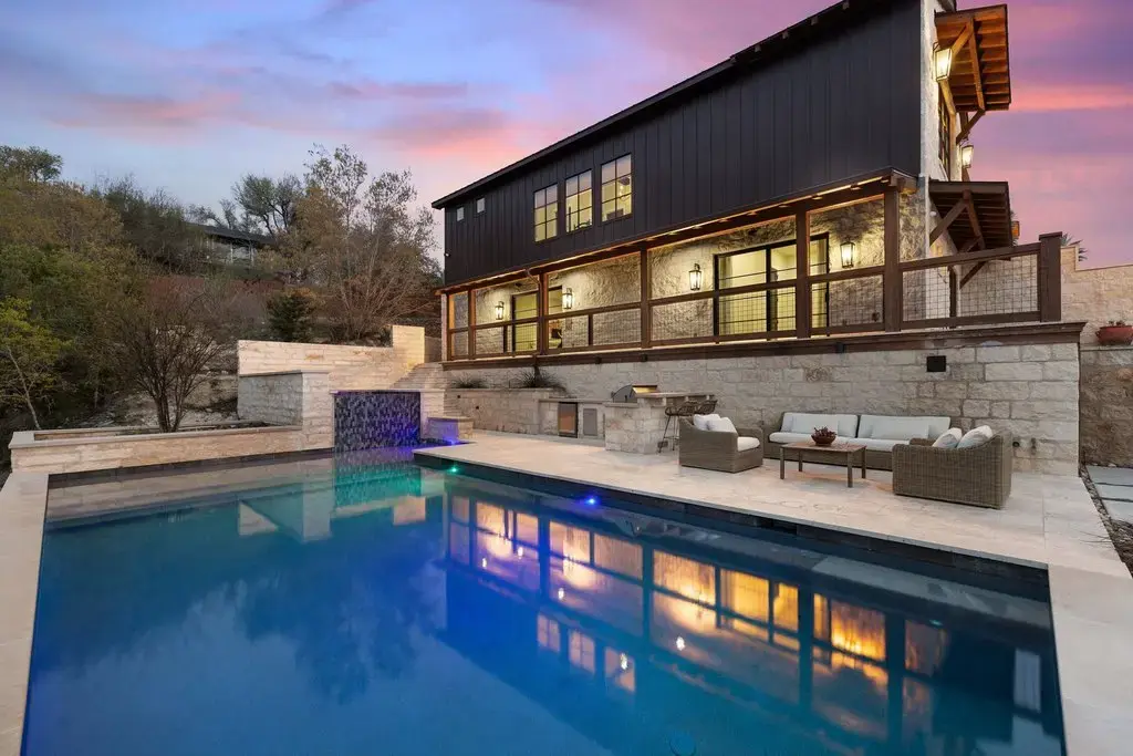 4001 Tejon Cir, Austin