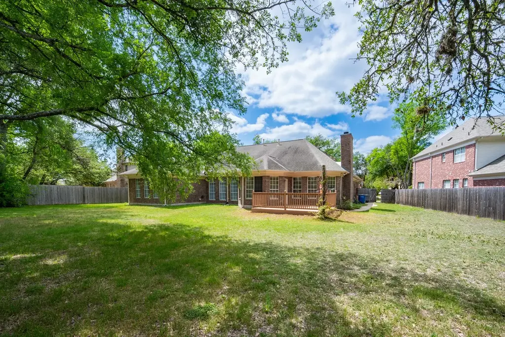 7916 Yaupon Dr, Austin