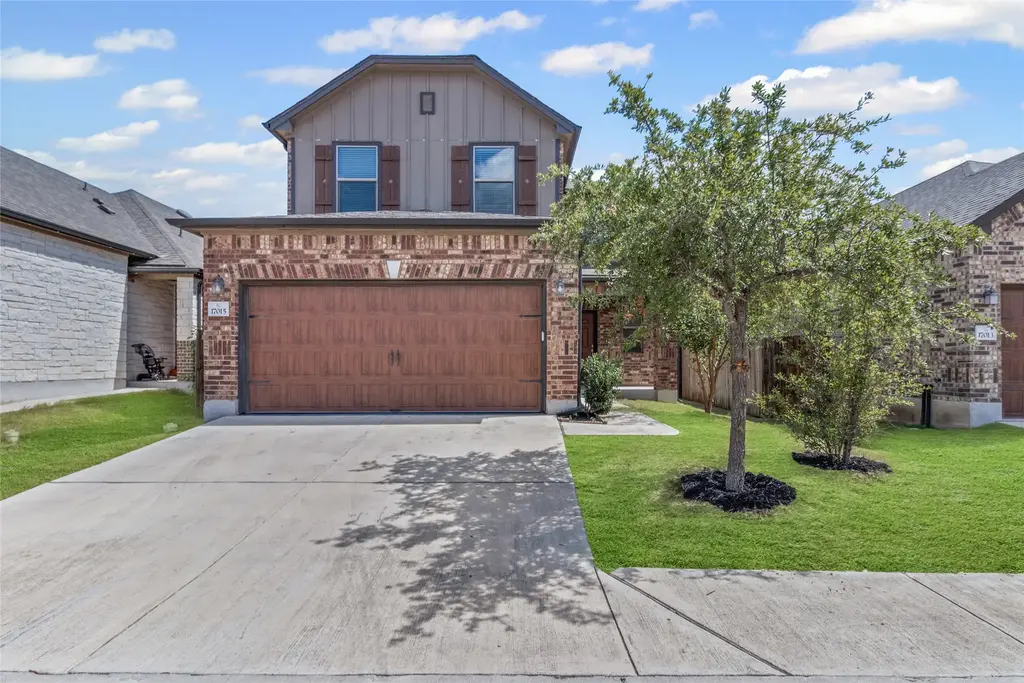 17015 Gibbons Path, Round Rock