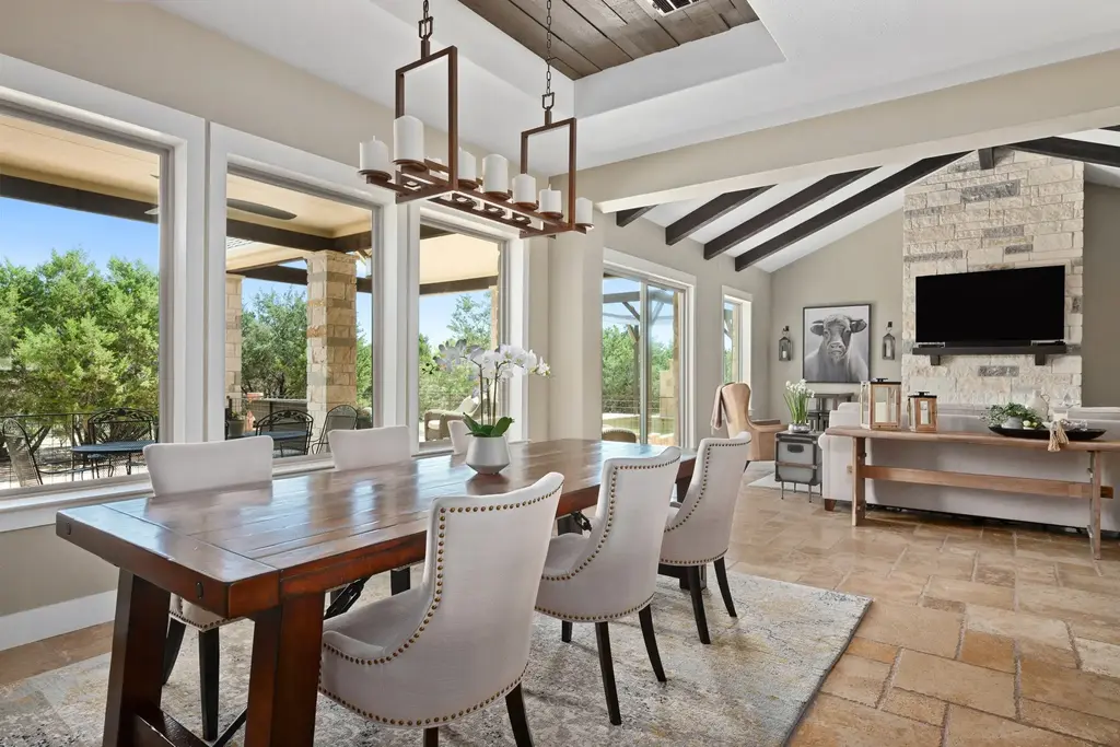 1001 La Cantera, Leander