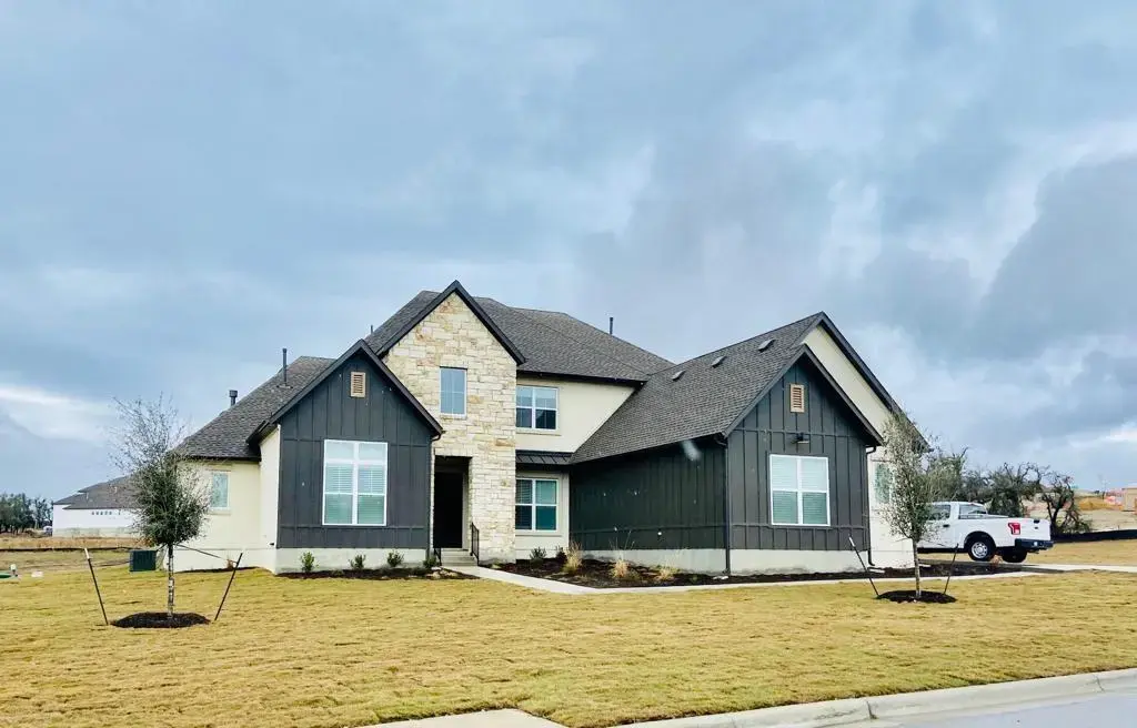 270 Prairie Clover Dr, Dripping Springs