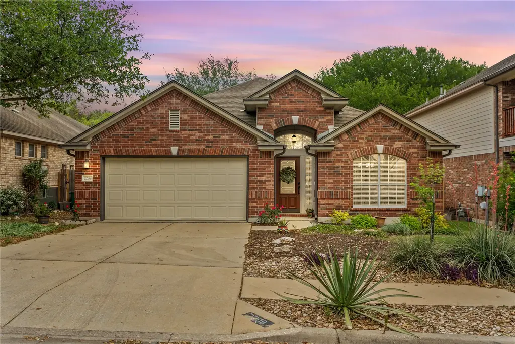 2208 Petrified Forest Dr, Austin