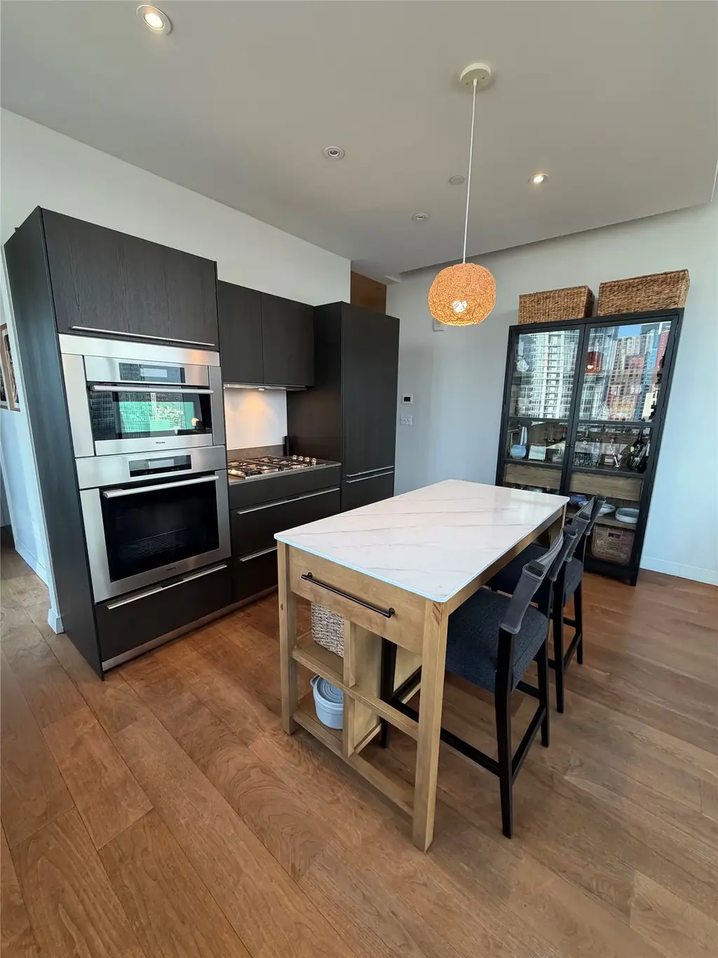 210 Lavaca St 2013, Austin