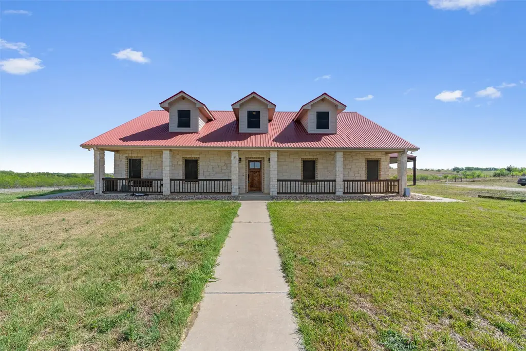 1167 County Road 427, Thrall