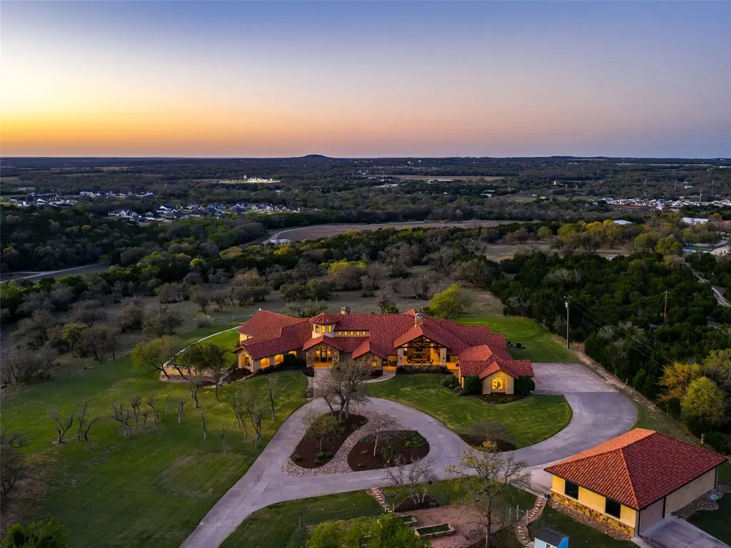 600 County Road 257, Liberty Hill