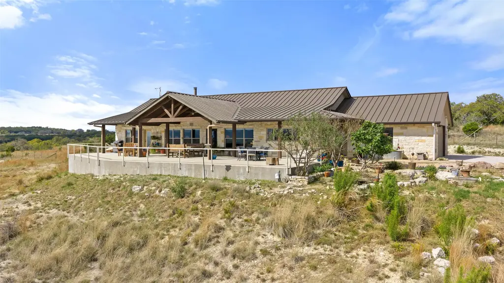 546 Lazy Oak Rd, Johnson City