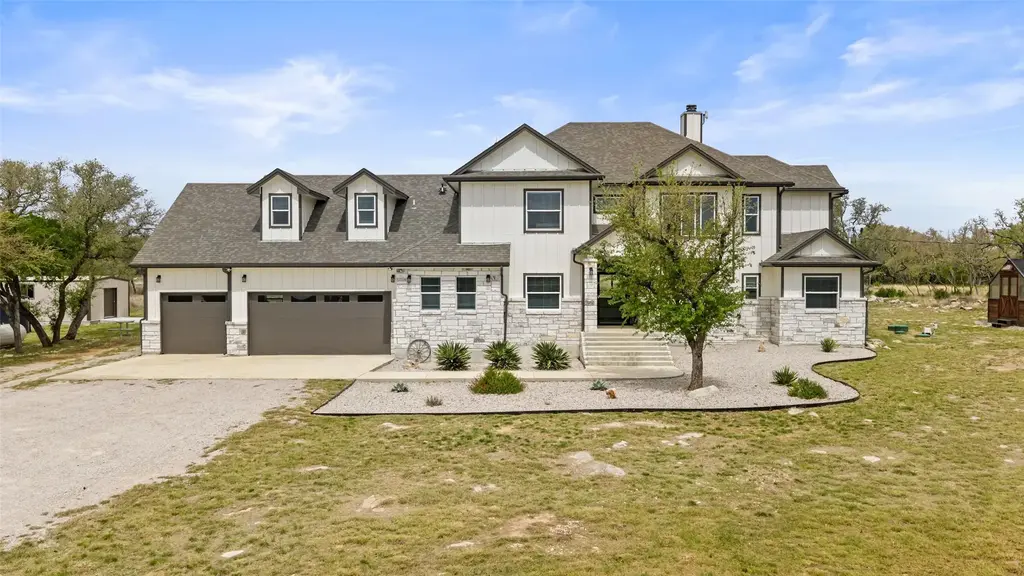 889 Brock Hollow Dr, Johnson City