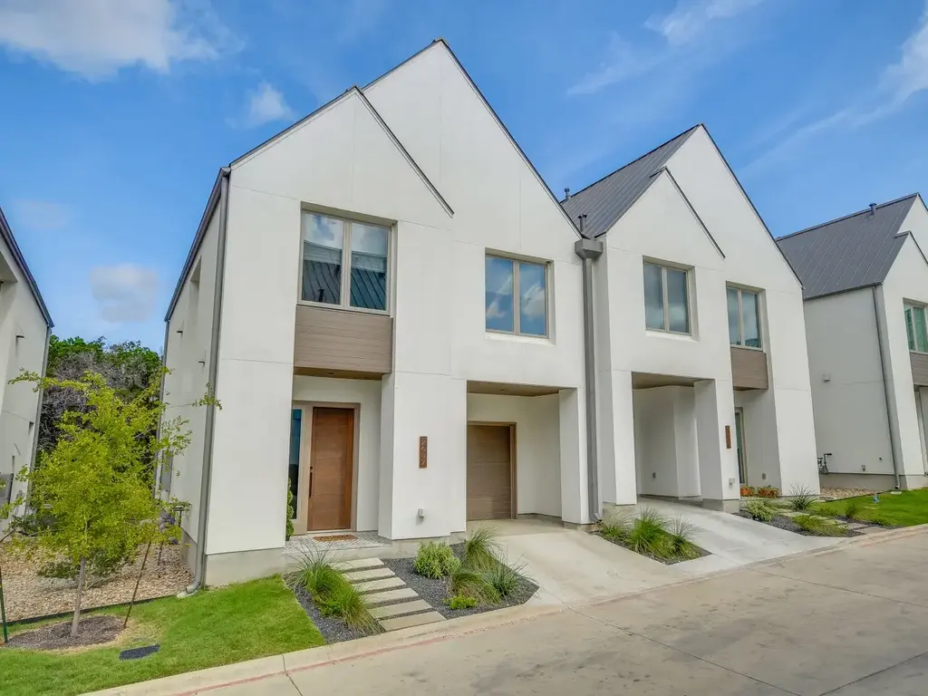 2602 Sutherland St, Austin