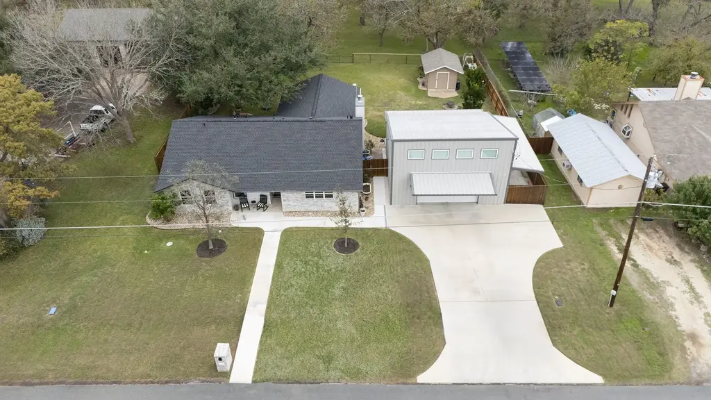4400 County Road 123, Round Rock