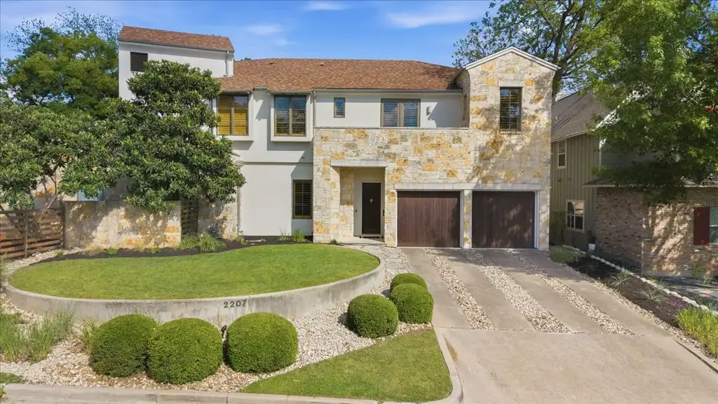 2207 Forest Trl A, Austin