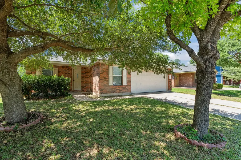 103 Easy St, Hutto