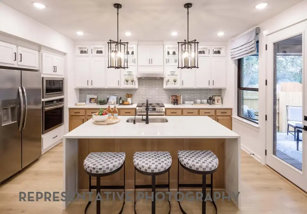 8808 Fallkill Drive, Austin