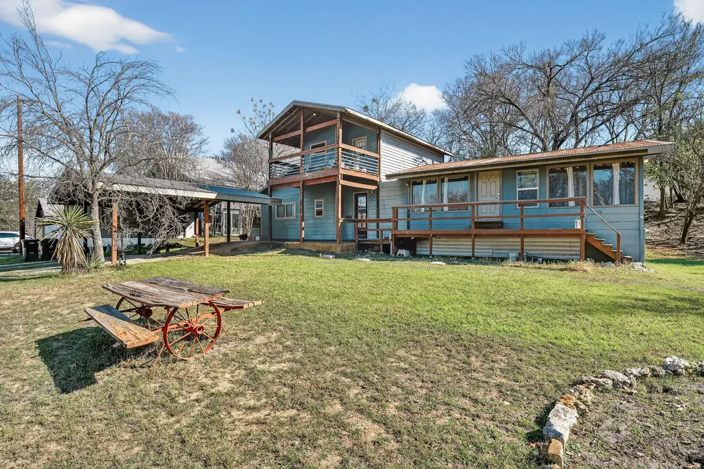 2401 De Soto Drive, Austin