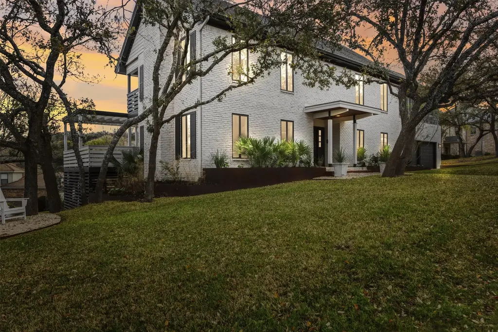 5705 Carry Back Ln, Austin