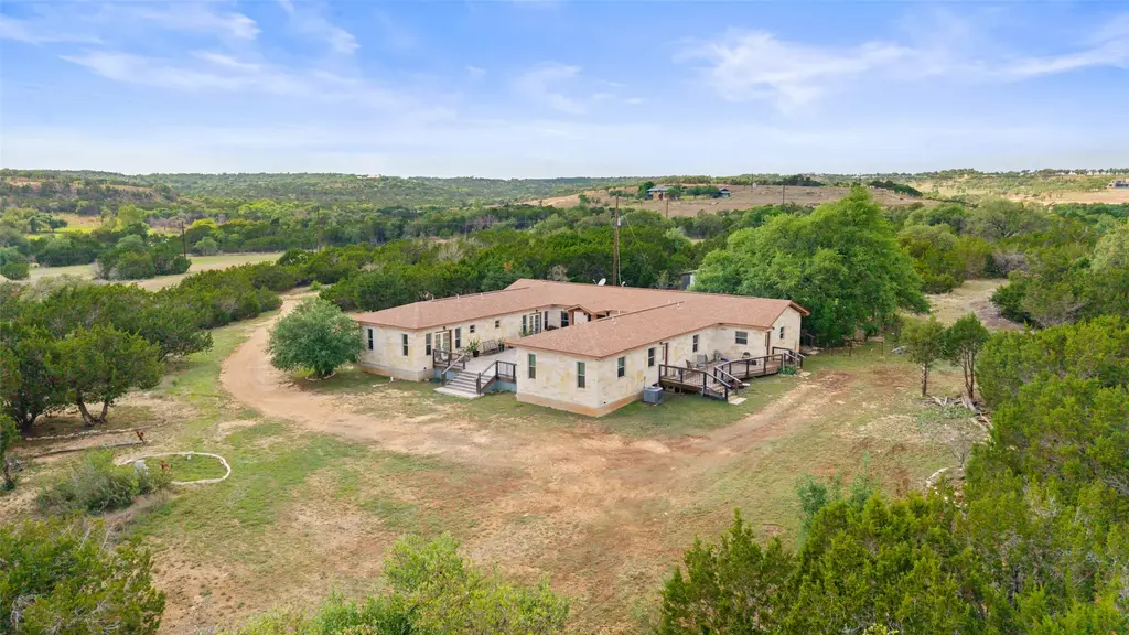 2966 Rm 165, Dripping Springs