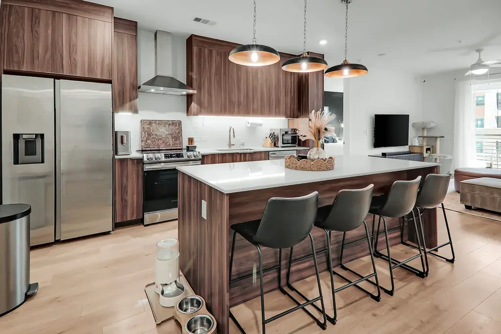 1701 Simond Ave 304, Austin