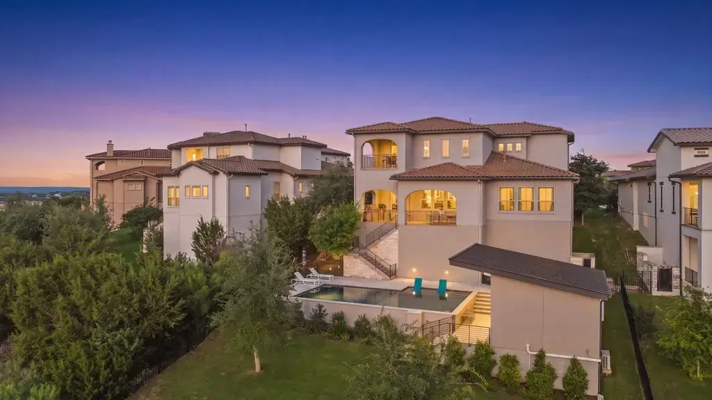 206 Majestic Arroyo Way, Lakeway