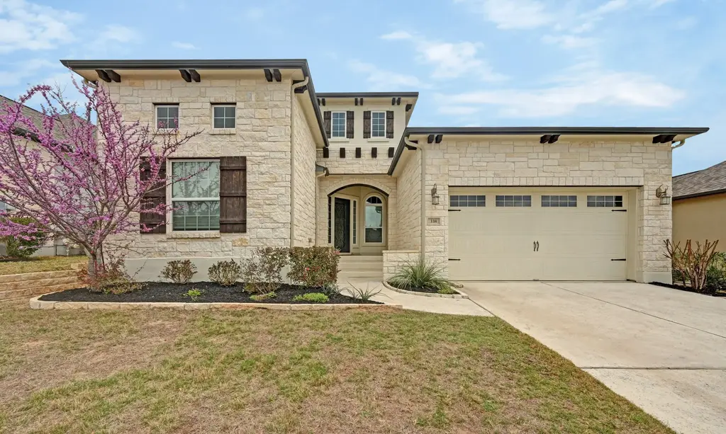 338 Mendocino Ln, Austin