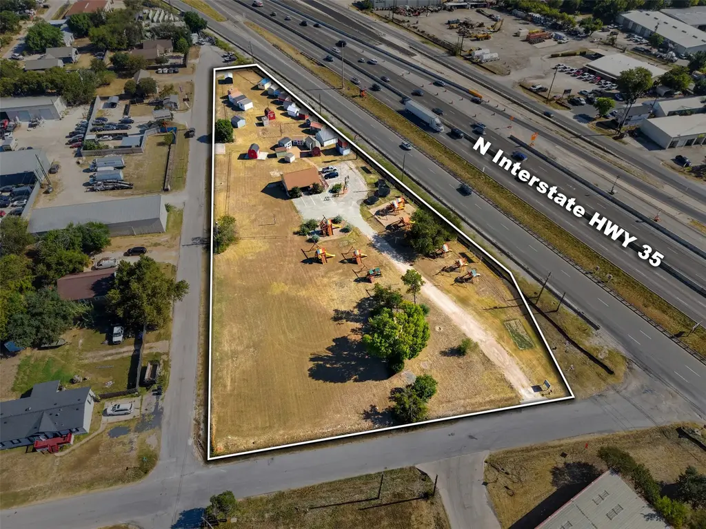 15524 N Interstate 35 Highway, Austin
