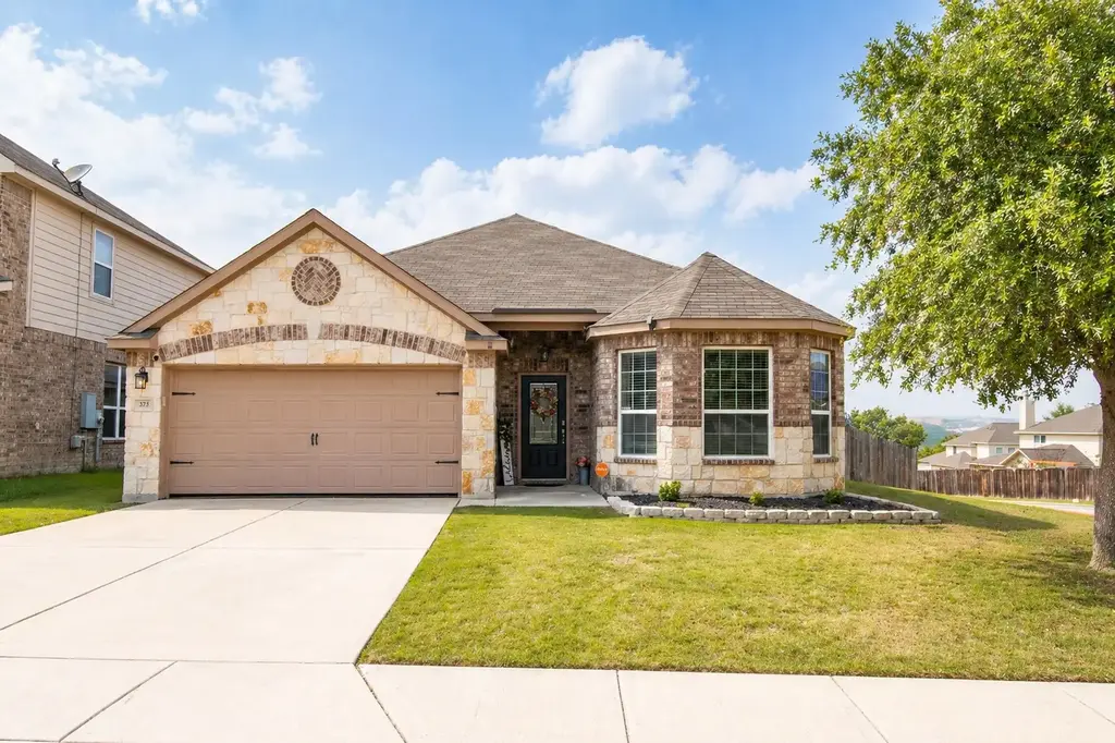373 Azalea Way, New Braunfels