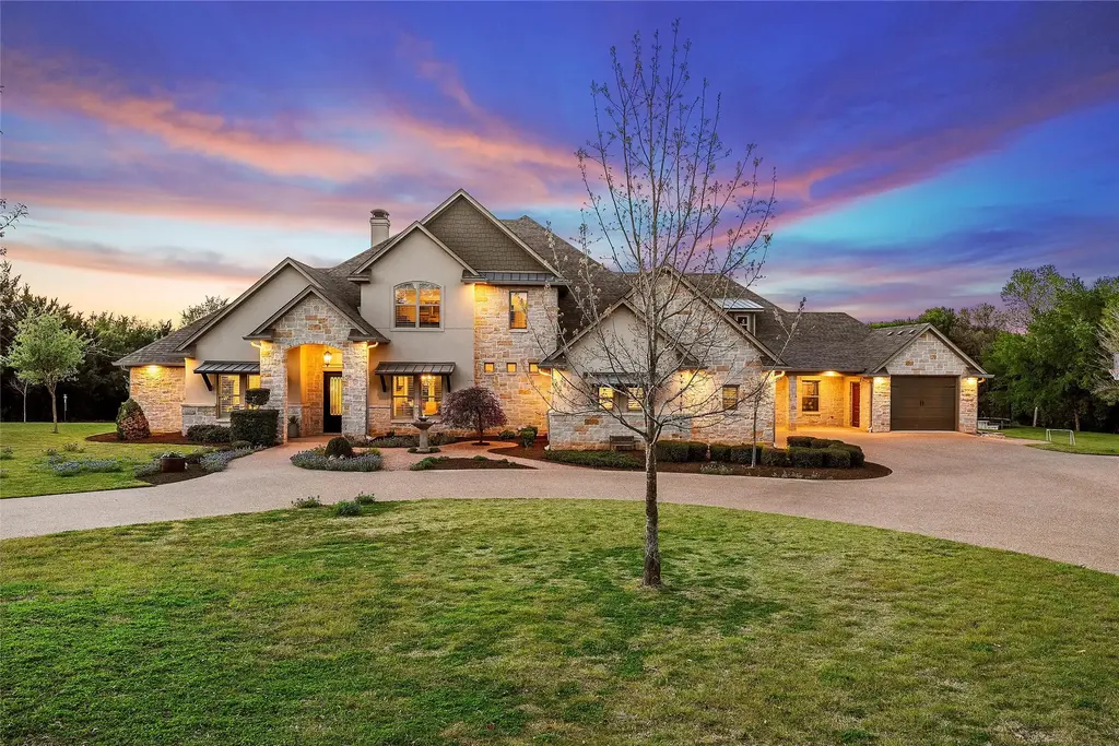 14690 Chapel Rd, Lorena