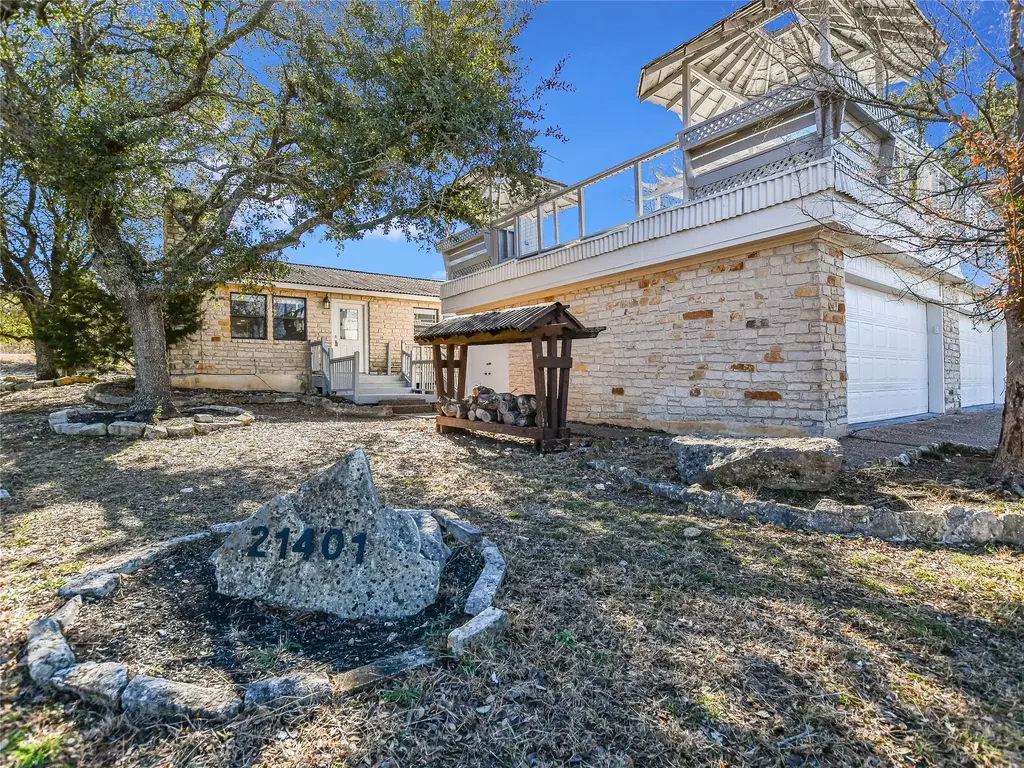 21401 Patton Ave, Lago Vista
