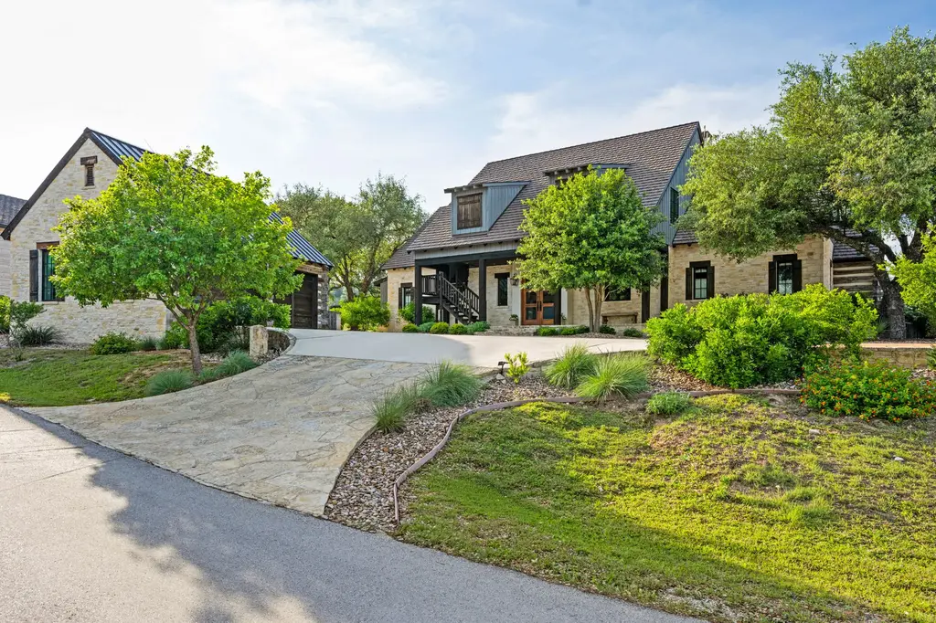 175 Putting Park Dr, Fredericksburg