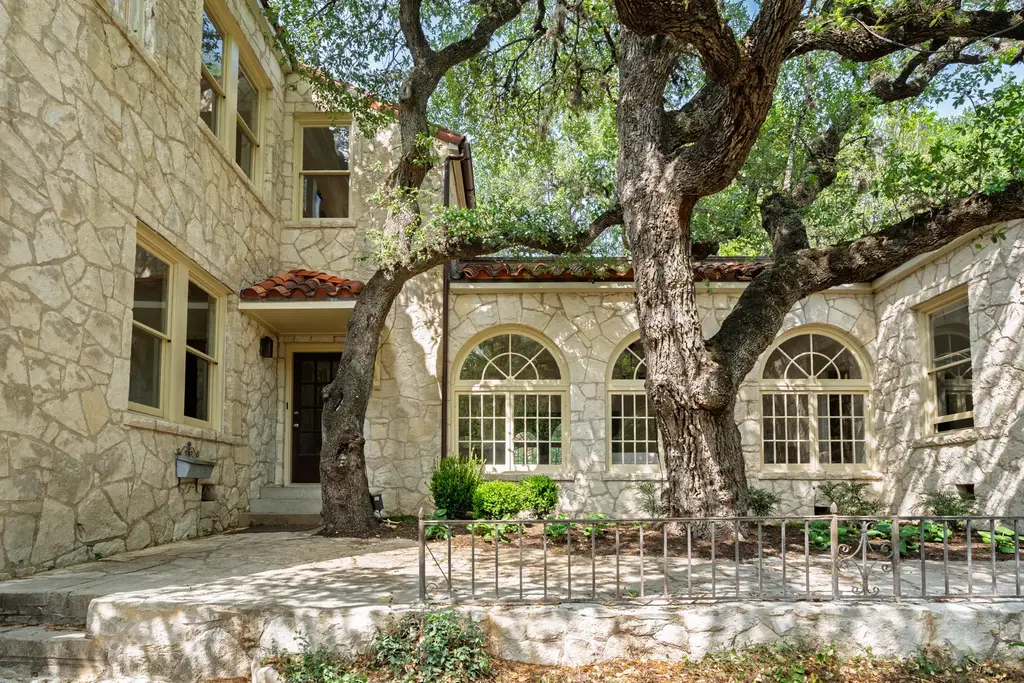 806 Rosedale Ter, Austin