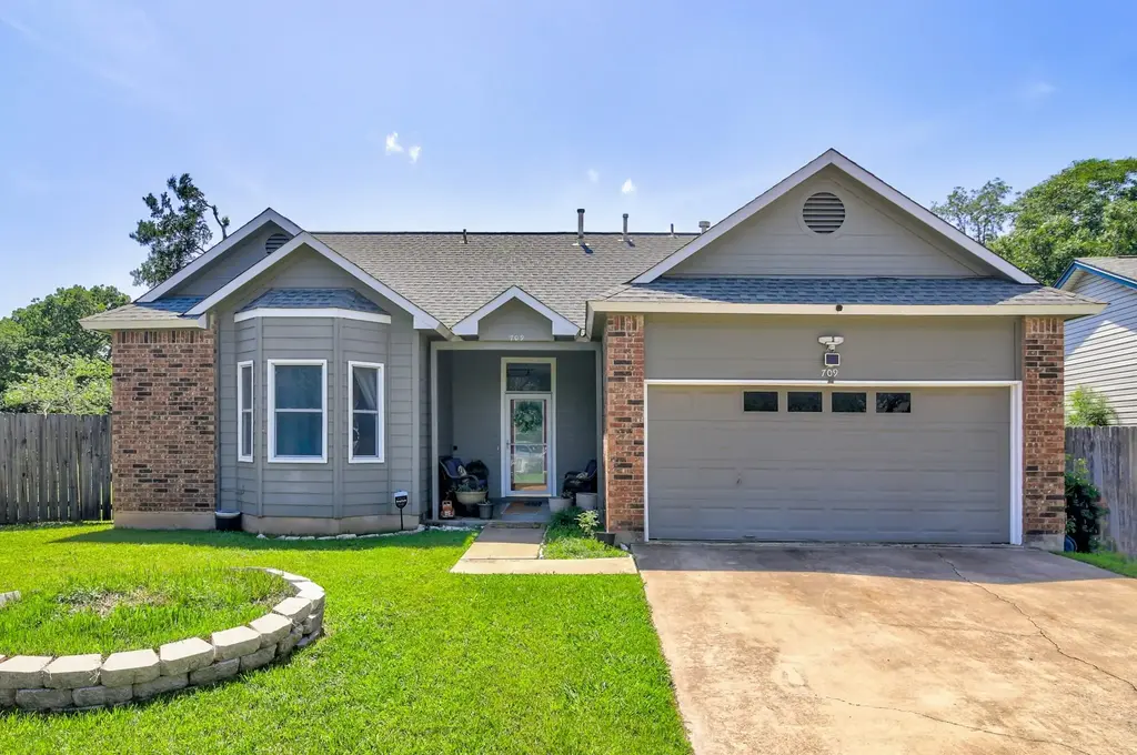 709 Sapling Cv, Cedar Park