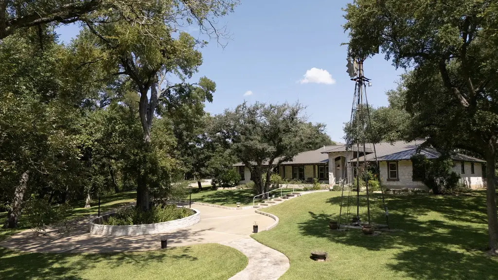2681 Sam Bass Rd, Round Rock