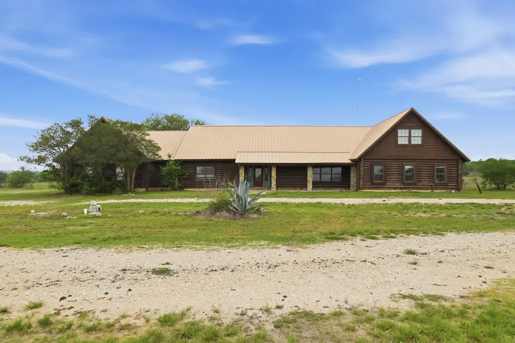 900 Union Wine Rd, New Braunfels