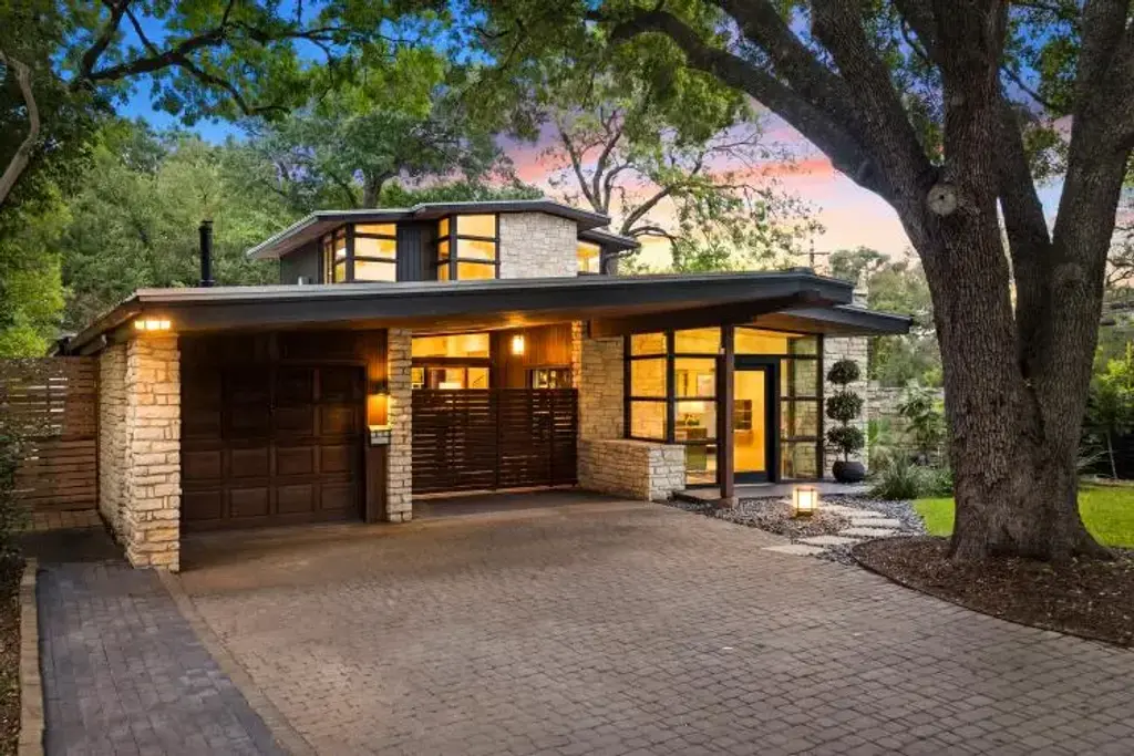 2401 Jarratt Ave, Austin