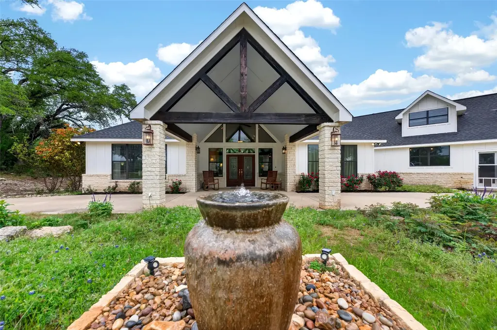 1508 Successor Rd, Spicewood