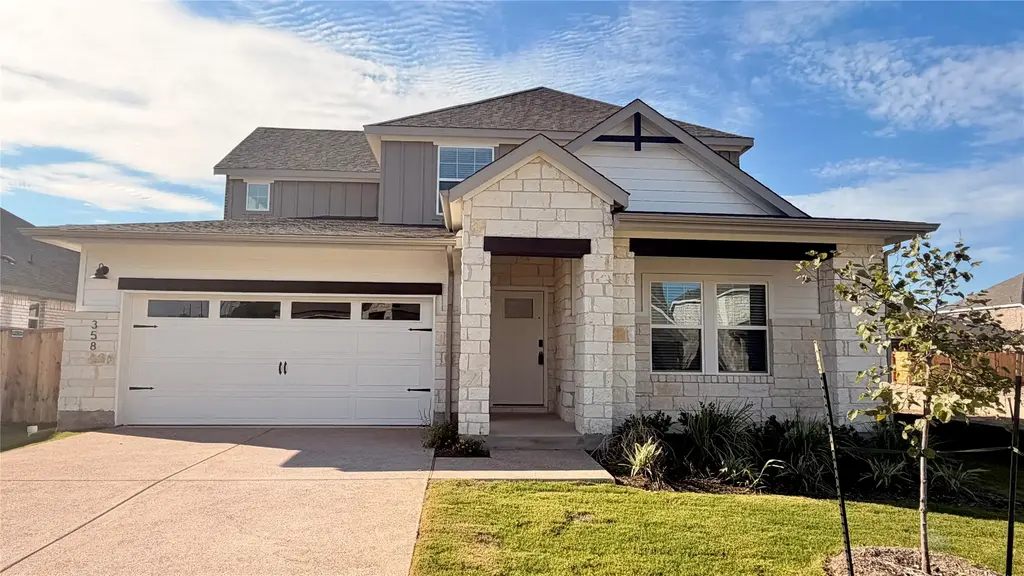 358 Callahan Loop, Buda