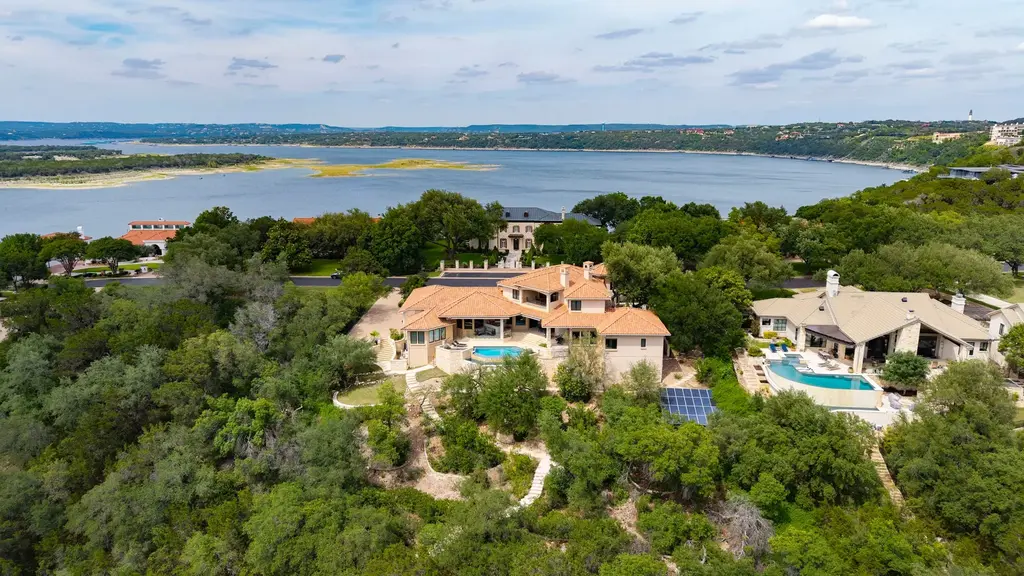 16005 Chateau Ave, Austin
